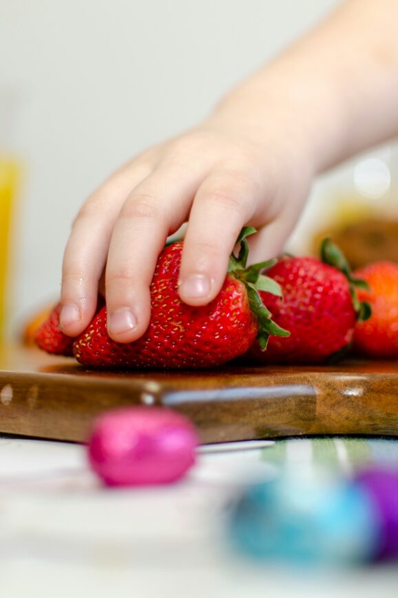 Snacks for Busy Moms and Toddlers | Everyday She Moms